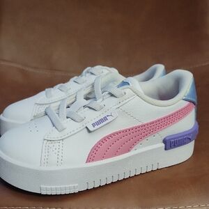 New without tags. Puma Kids White and Pink Sneakers